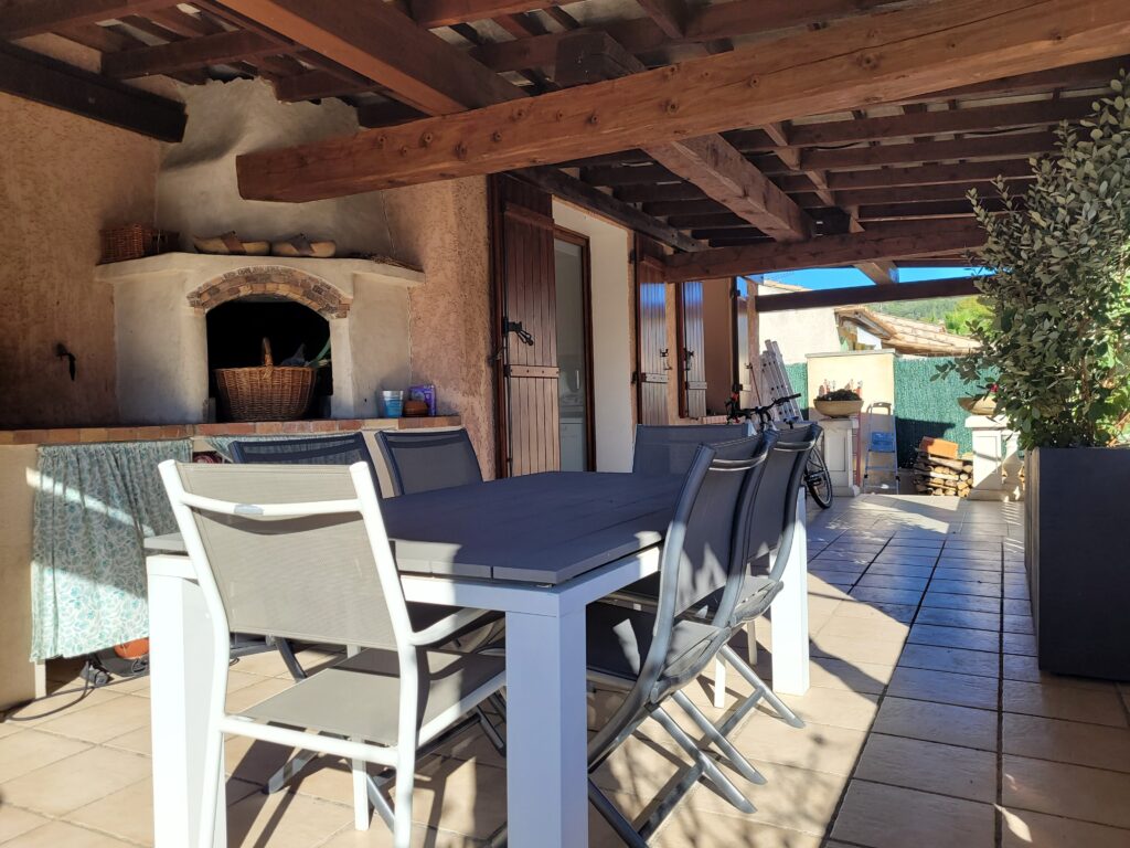 Maison 6 pers piscine privée et extérieur au calme — photo 11