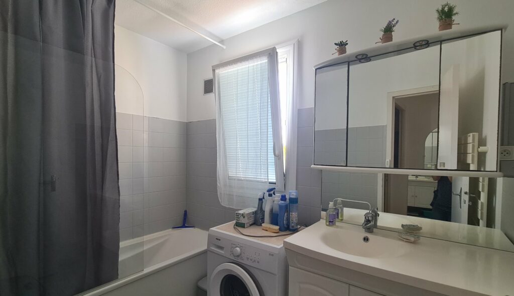 Appartement lumineux et meublé à Royan — photo 9