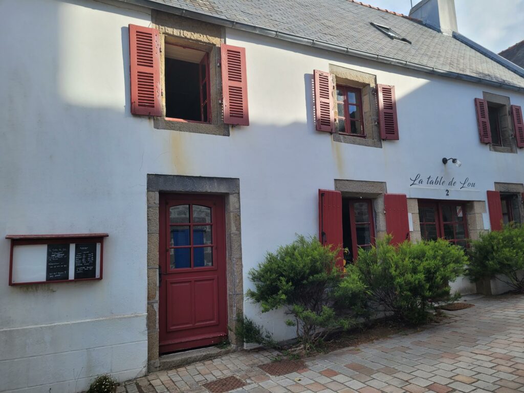 Bel appartement avec terrasse et vue au pied du village de Pont-Croix — photo 24
