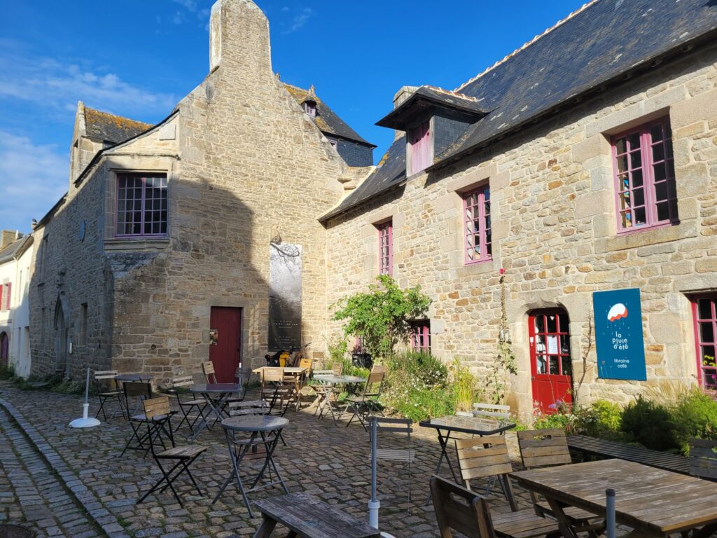 Bel appartement avec terrasse et vue au pied du village de Pont-Croix — photo 17