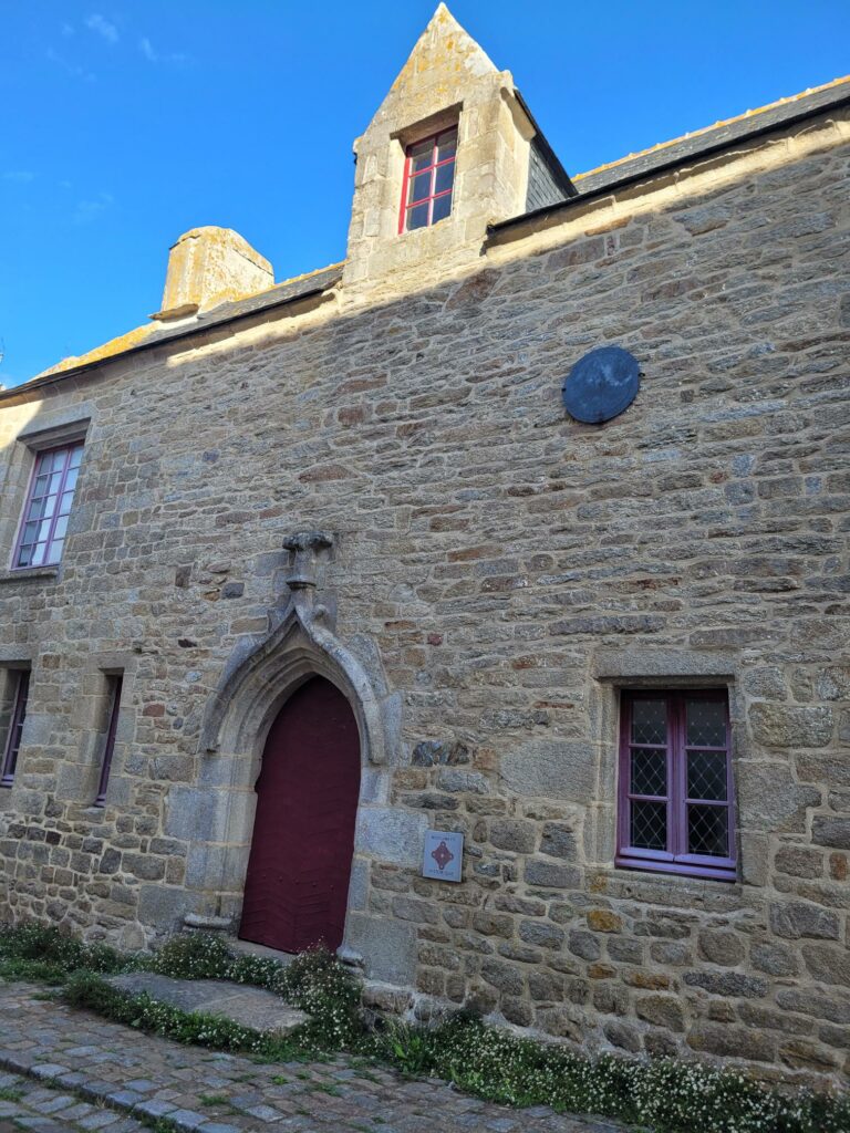 Bel appartement avec terrasse et vue au pied du village de Pont-Croix — photo 26