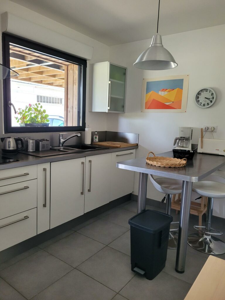 Bel appartement avec terrasse et vue au pied du village de Pont-Croix — photo 14
