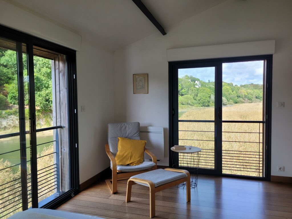 Bel appartement avec terrasse et vue au pied du village de Pont-Croix — photo 10