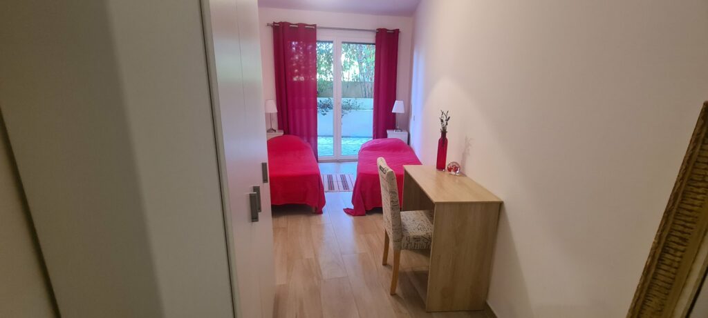 T4 meublé 120 m² avec terrasses – Albitreccia bord de mer — photo 7