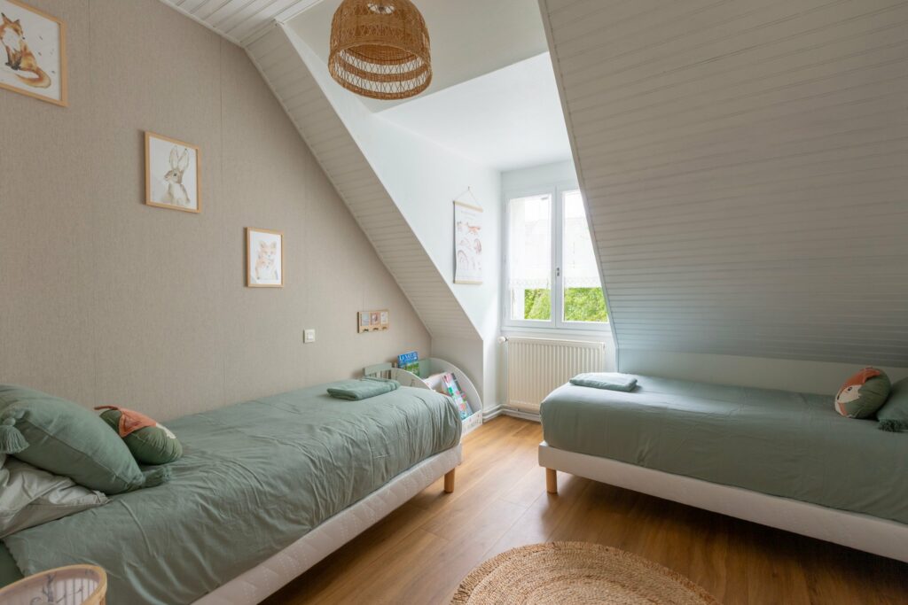 Proche Blois, magnifique et grande longère avec piscine — photo 10
