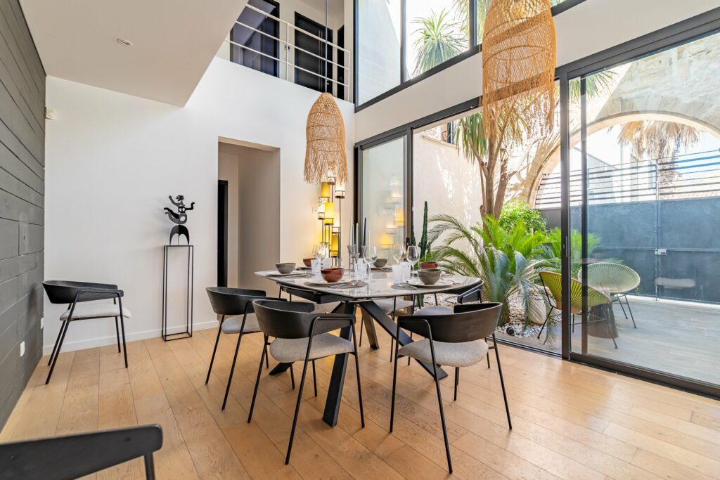 Villa d’architecte loft & arts avec piscine, jacuzzi et salle de sport à 15 mn de Nîmes — photo 8