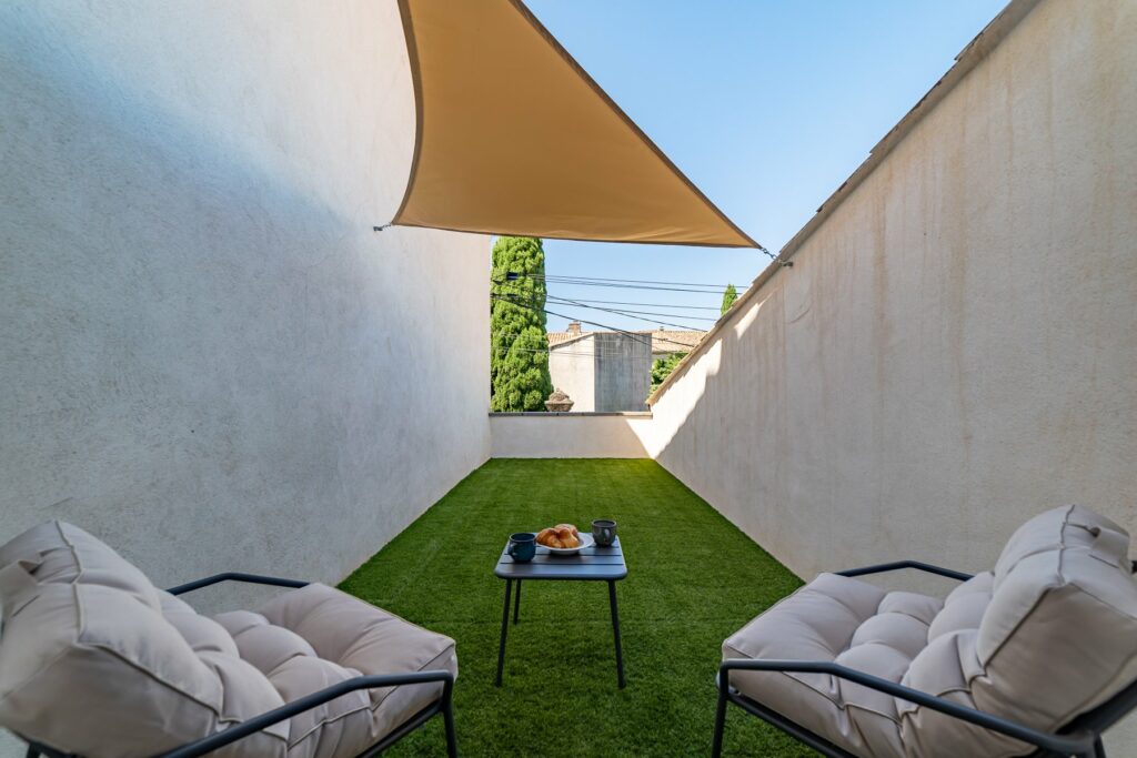 Villa d’architecte loft & arts avec piscine, jacuzzi et salle de sport à 15 mn de Nîmes — photo 13