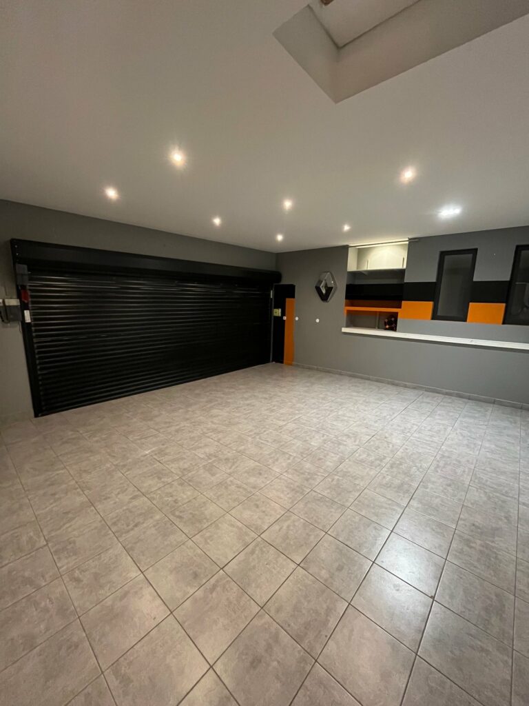 Villa d’architecte loft & arts avec piscine, jacuzzi et salle de sport à 15 mn de Nîmes — photo 20