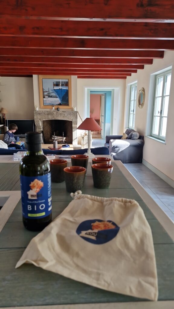 Maison avec jardin dans les hauteurs du ravissant port de Sauzon à Belle-île en Mer — photo 8