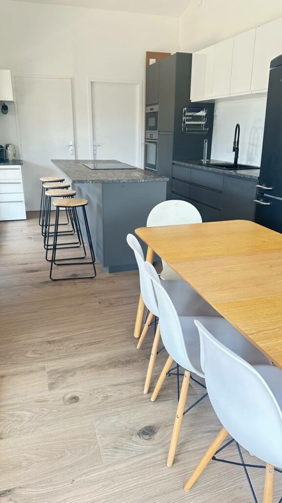 Renovated 150 m² House with Heated Pool in Arès — photo 3