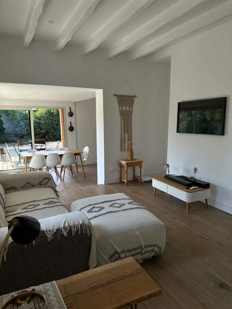 Renovated 150 m² House with Heated Pool in Arès — photo 8