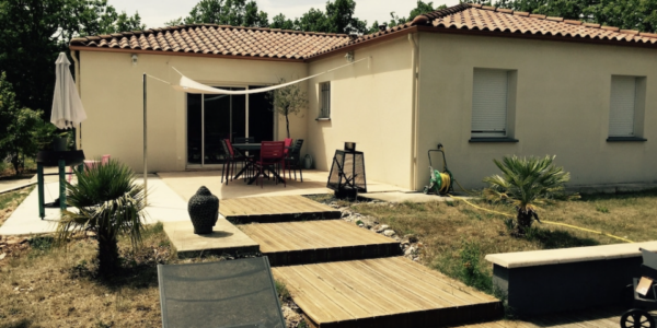 4-Bedroom House with Seasonal Pool in Lalbenque