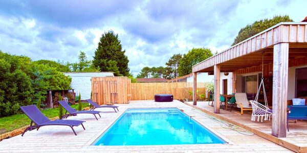 Villa rénovée à Arès