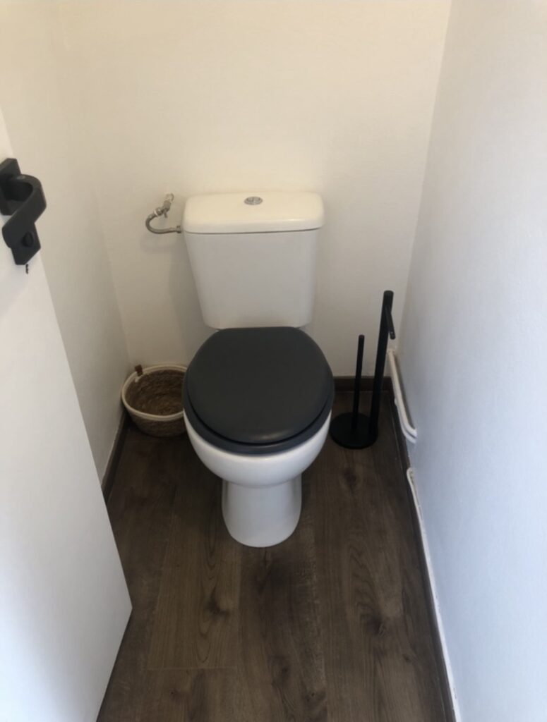 Appartement meublé au calme – Péroy-les-Gombries — photo 4
