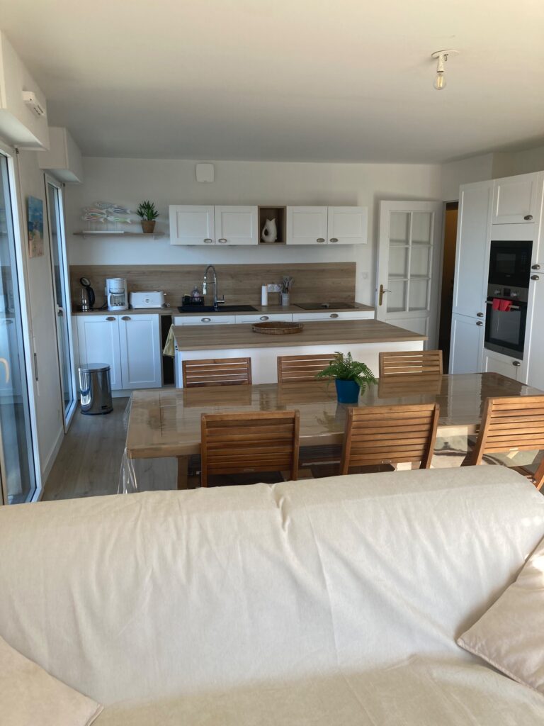 4-Bedroom Duplex with Terrace – La Baule-Escoublac — photo 4