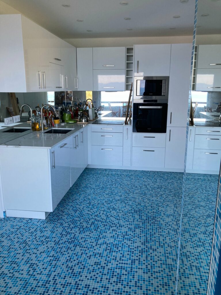 Duplex vue mer avec terrasse – Ajaccio Route des Sanguinaires — photo 5
