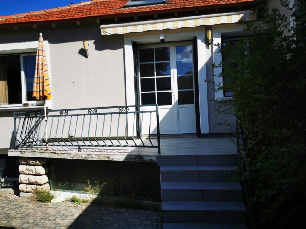 Charmante Maison meublée avec grand jardin — photo 3