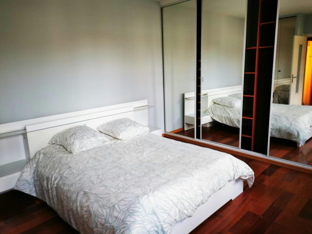 Charmante Maison meublée avec grand jardin — photo 8