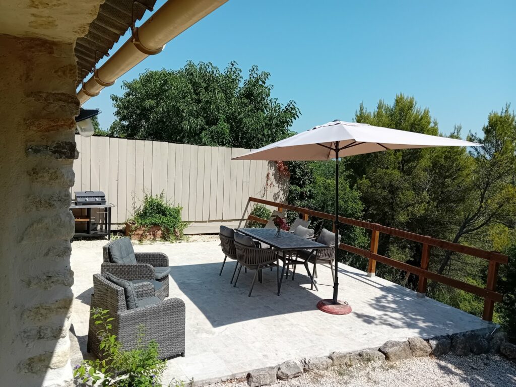 Outbuilding with Pool and Mont Ventoux Views – La Roque-sur-Pernes — photo 2