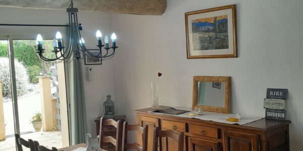 140 m² House with Pool and Garden in Saint-Rémy-de-Provence