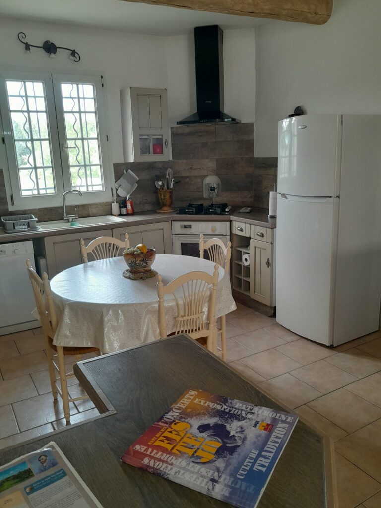 Maison avec piscine et jardin à Saint-Rémy-de-Provence — photo 7
