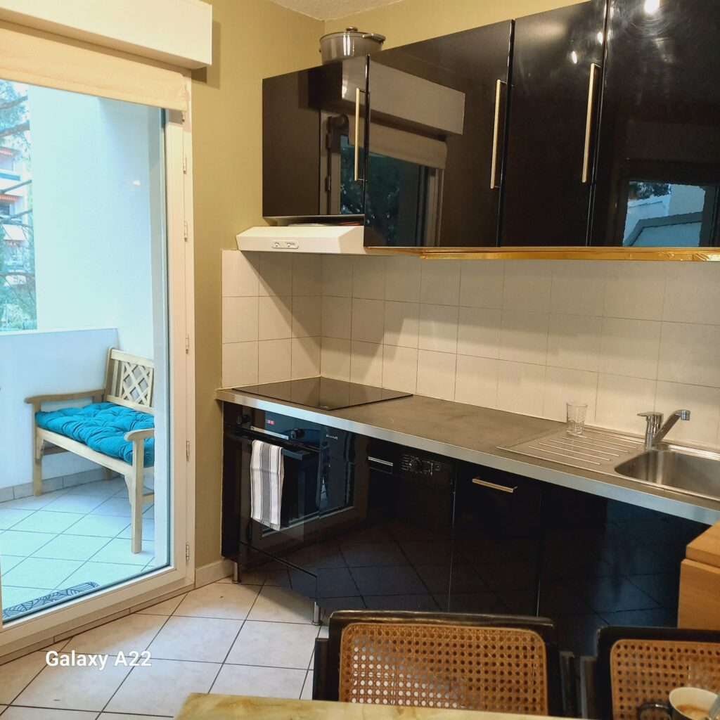 Appartement lumineux avec piscine • Hyères centre — photo 5
