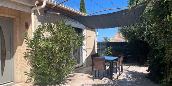 Maison rénovée avec piscine – Villeneuve-lès-Avignon