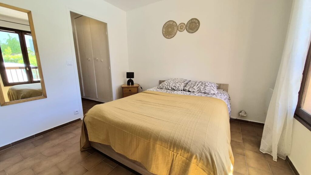 Appartement meublé de 27 m² à Le Pradet – Studio 27 m² plein sud en centre-village – Le Pradet – photo 1