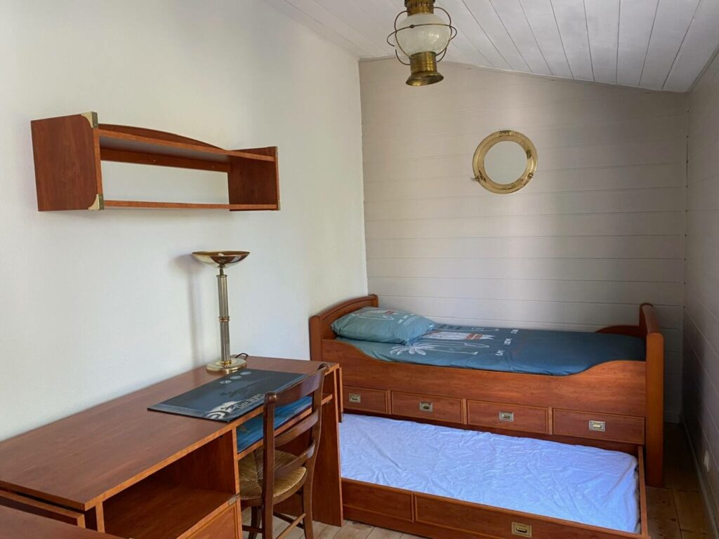 Maison 2 chambres avec jardin et vue mer, Locmaria-Plouzané — photo 16