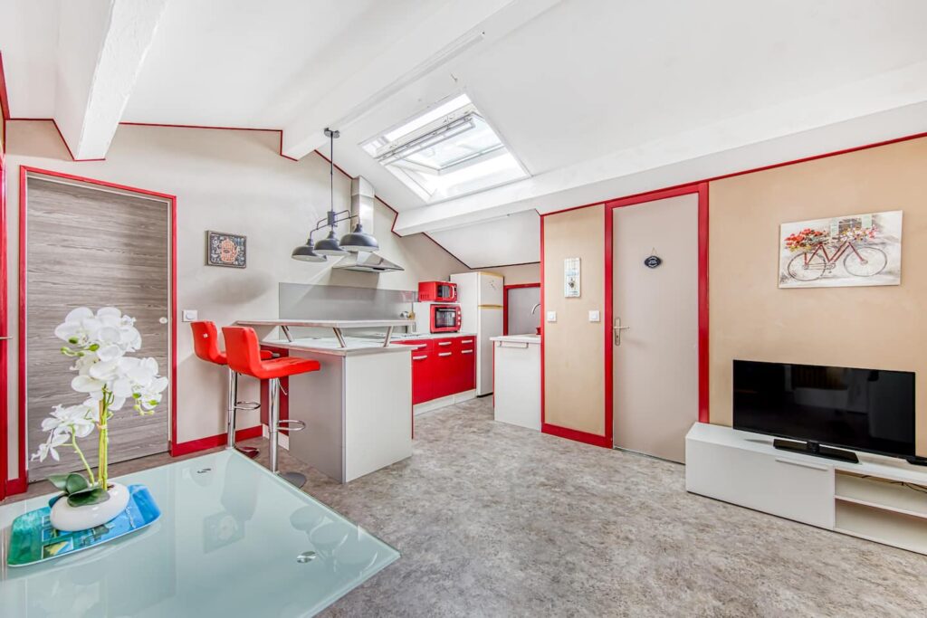 Appartement meublé de 50 m² à Andernos-les-Bains – Appartement T2 rénové avec terrasse – Andernos-les-Bains – photo 7