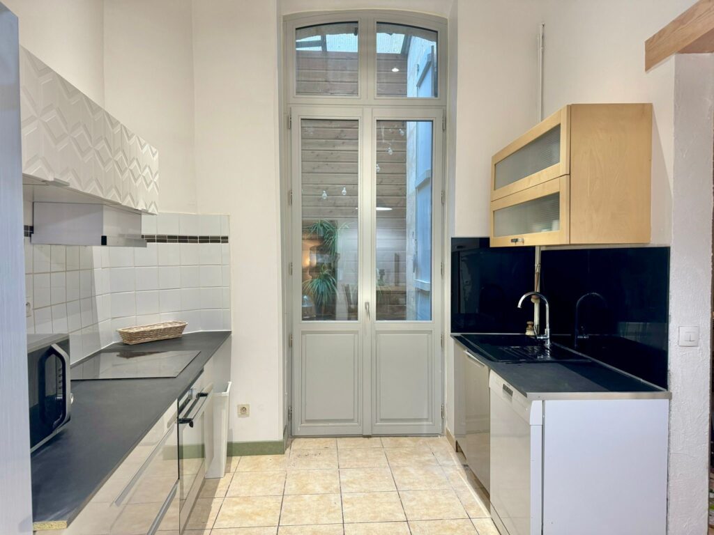 Appartement meublé de 71 m² à Bordeaux – Appartement centre ville de Bordeaux – photo 6