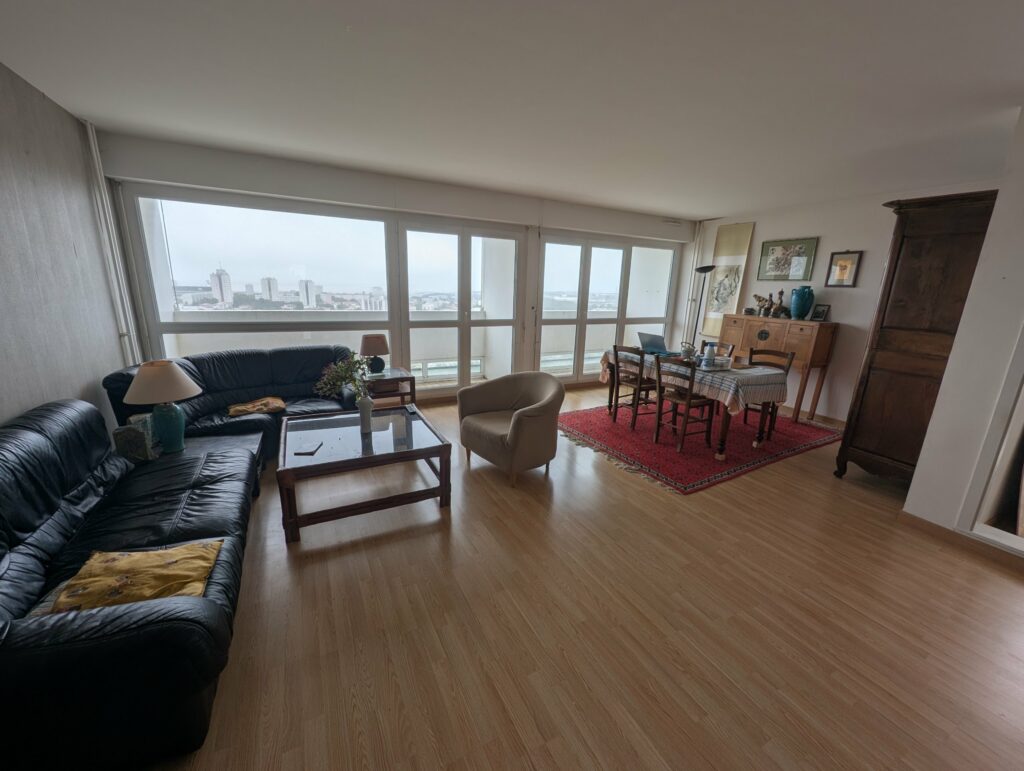 Appartement meublé de 100 m² à La Rochelle – Appartement meublé vue mer 100 m² – La Rochelle – photo 4
