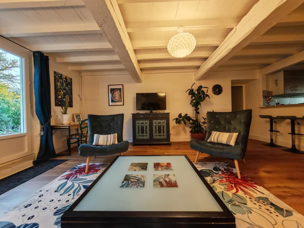 Maison meublée de 82 m² à Aignes – Gite de charme – 2 chambres avec jardin et piscine – Aignes – photo 5