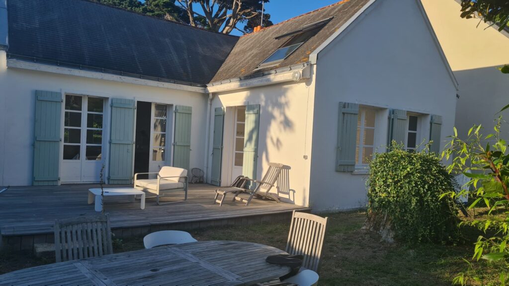 Maison meublée de 160 m² à Arzon – Maison avec jardin et mer à 100 m – Arzon – photo 4