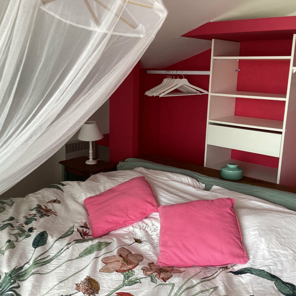 Maison meublée de 120 m² à Champagné-les-Marais – Maison d’artistes 120 m² à Champagné-les-Marais – photo 20