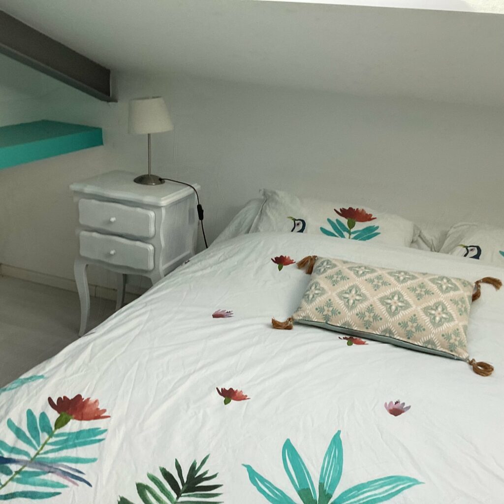 Maison meublée de 120 m² à Champagné-les-Marais – Maison d’artistes 120 m² à Champagné-les-Marais – photo 26