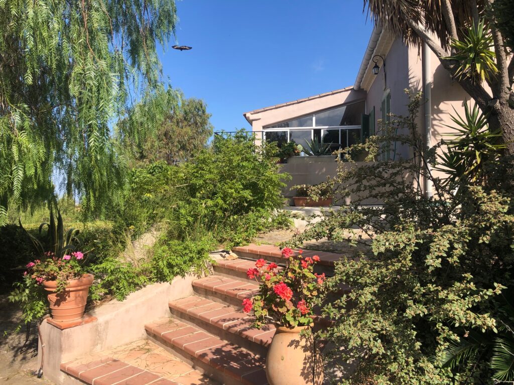 Maison meublée de 200 m² à Sanary – Maison familiale 200 m² avec vue et jardin – Sanary – photo 1