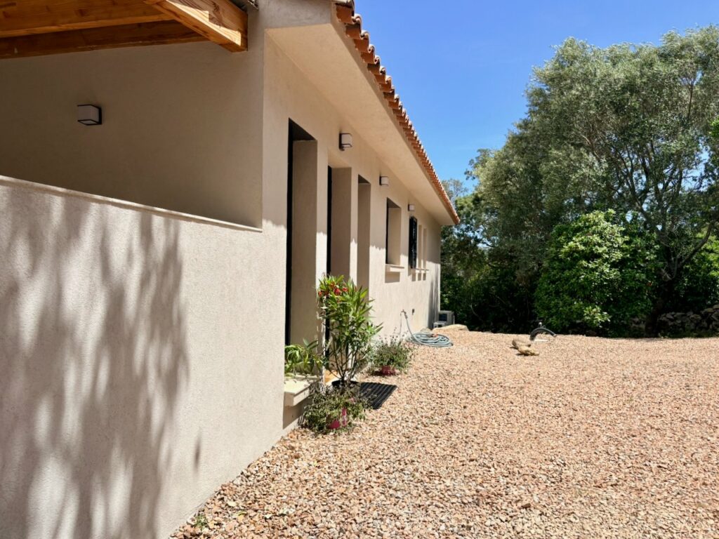 Maison meublée de 105 m² à Sotta – Villa 3 chambres avec cuisine d’été et jardin clos – Sotta – photo 13