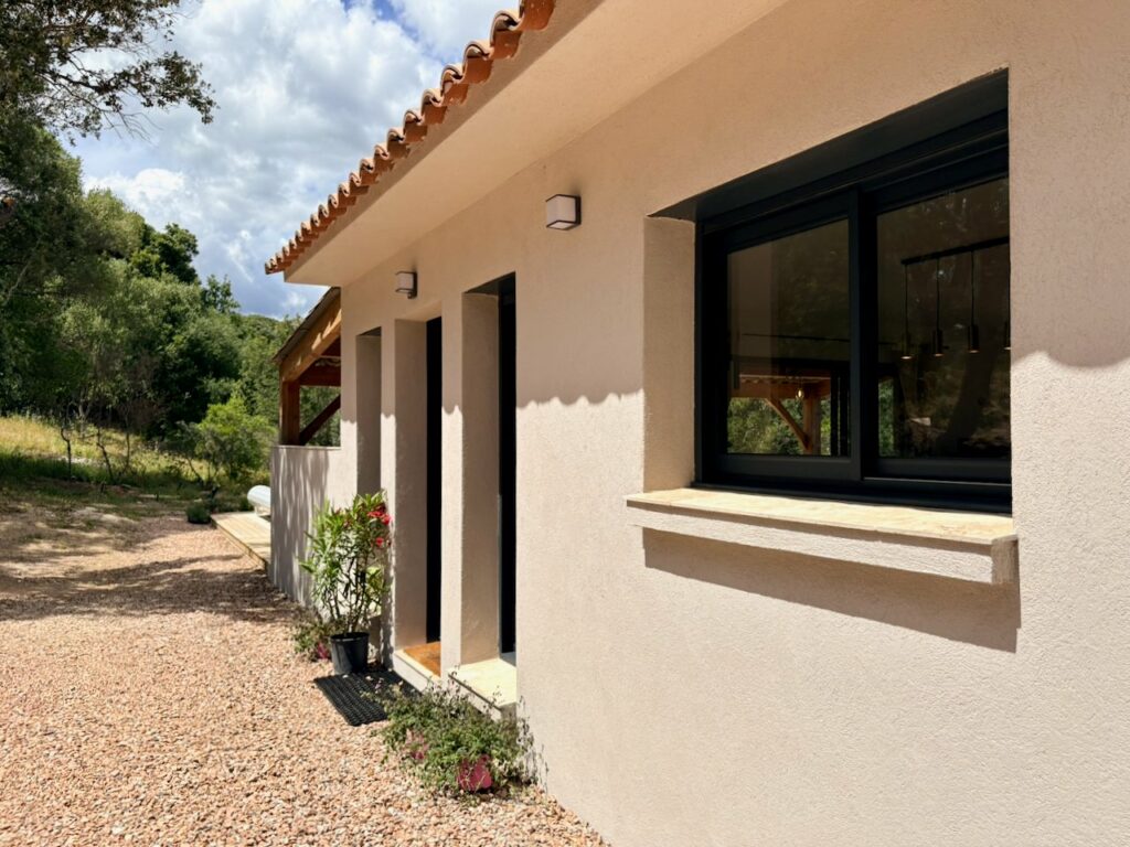 Maison meublée de 105 m² à Sotta – Villa 3 chambres avec cuisine d’été et jardin clos – Sotta – photo 15