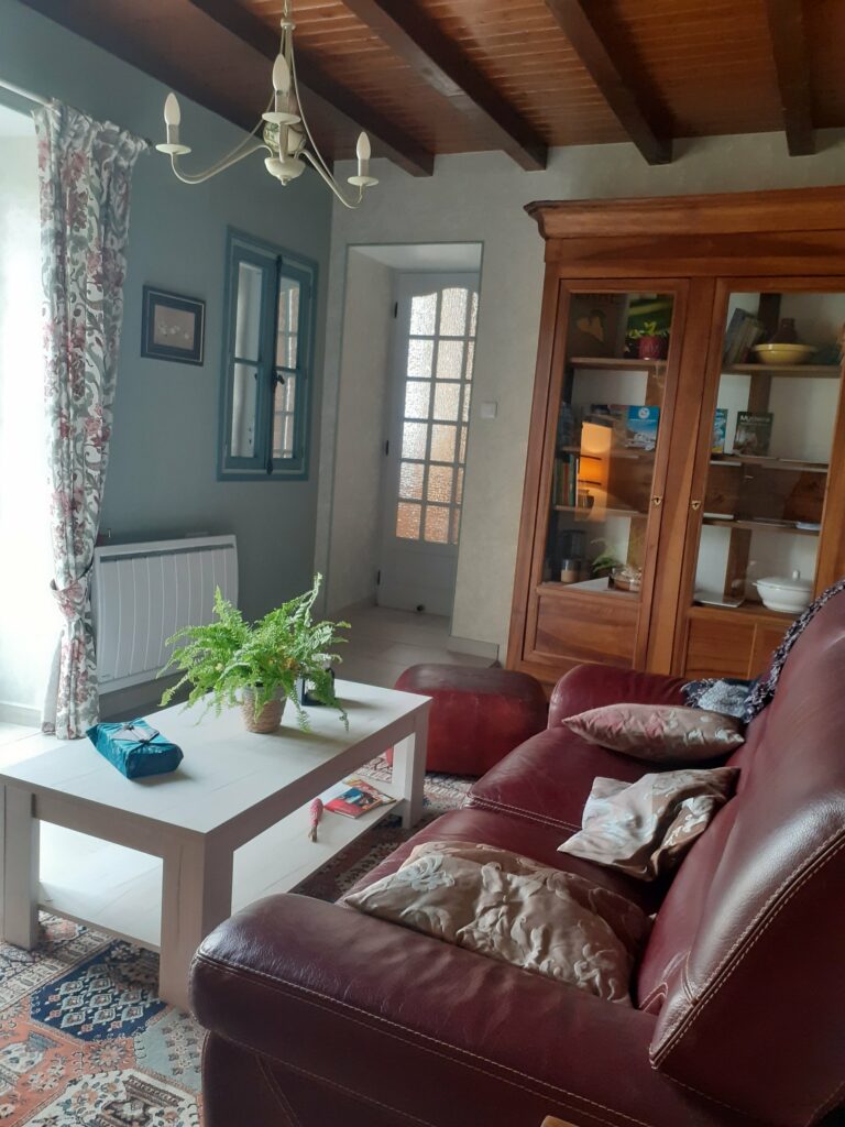 Maison meublée de 105 m² à Villars-en-Pons – Maison meublée au calme avec jardin – Villars-en-Pons – photo 4